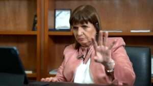 Patricia Bullrich lanzó críticas contra Mauricio Macri