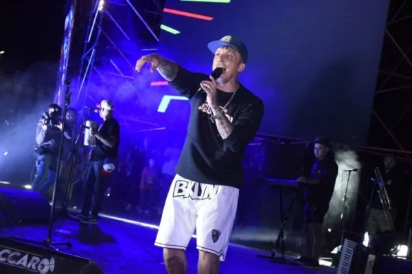 El Polaco Ofrecerá un Concierto Gratuito en Pilar este Fin de Semana El Polaco gratis en Pilar
