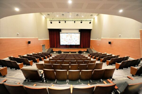 Teatro Pepe Soriano en Tigre: Opciones para el Último Fin de Semana de Noviembre Teatro Pepe Soriano