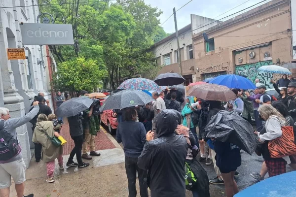 Delta: Vecinos Marcharon a Edenor Exigiendo Soluciones delta
