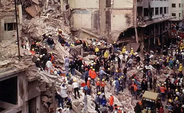 Giro en la causa AMIA: se hará un juicio en ausencia para los 10 acusados iraníes AMIA