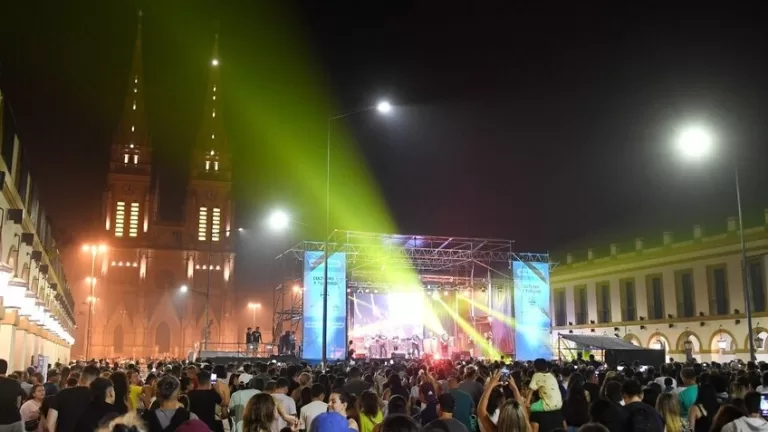 musica en la plaza 2025 1
