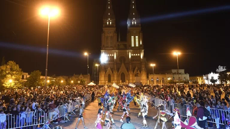lujan celebra el carnaval 2025 con una gran fiesta popular 1