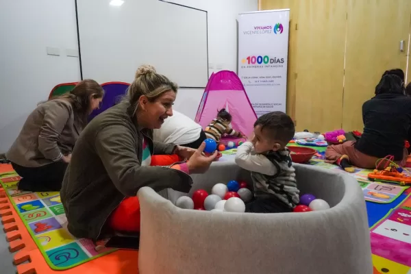 Vicente López continúa impulsando al programa +1000 días en los Centros Barriales +1000 días 1