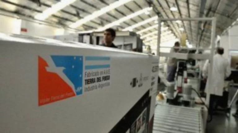 Tierra del Fuego 20250521 160551 0000