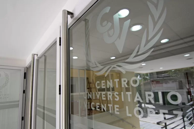 CENTRO UNIVERSITARIO