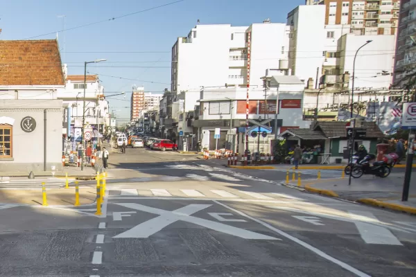 Paso a nivel Alvear