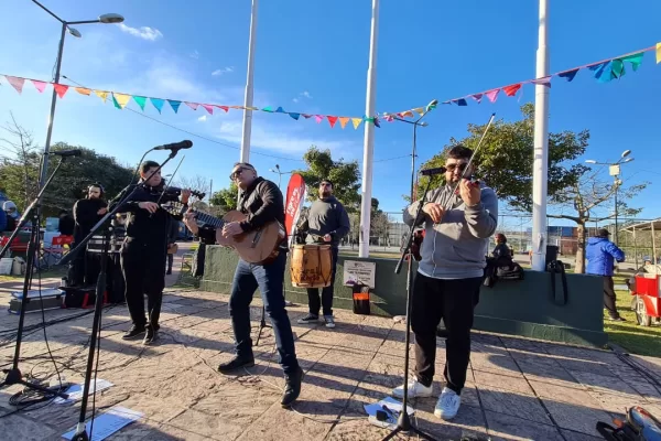 Tigre celebra el 112° aniversario de Dique Luján Domingos de Peña