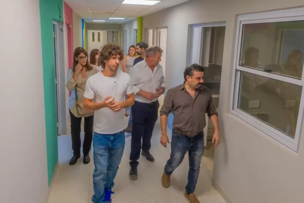 Avanza la obra del nuevo sector de Internación Pediátrica del Hospital Provincial Cordero visita obra sector internacion pediatrica