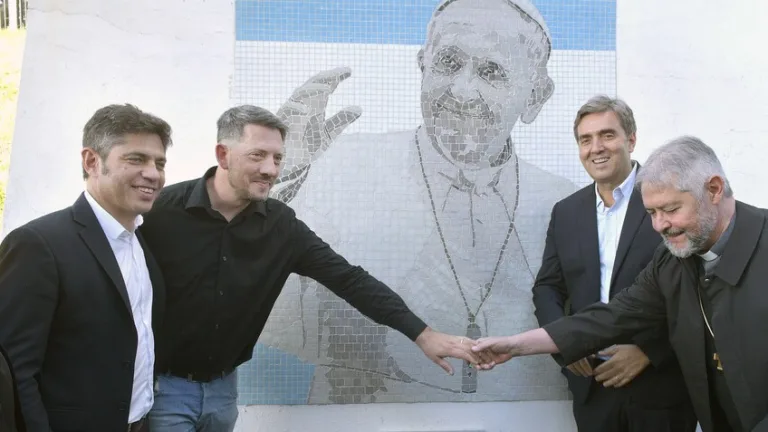 se desarrollo un acto homenaje al papa francisco 1 0