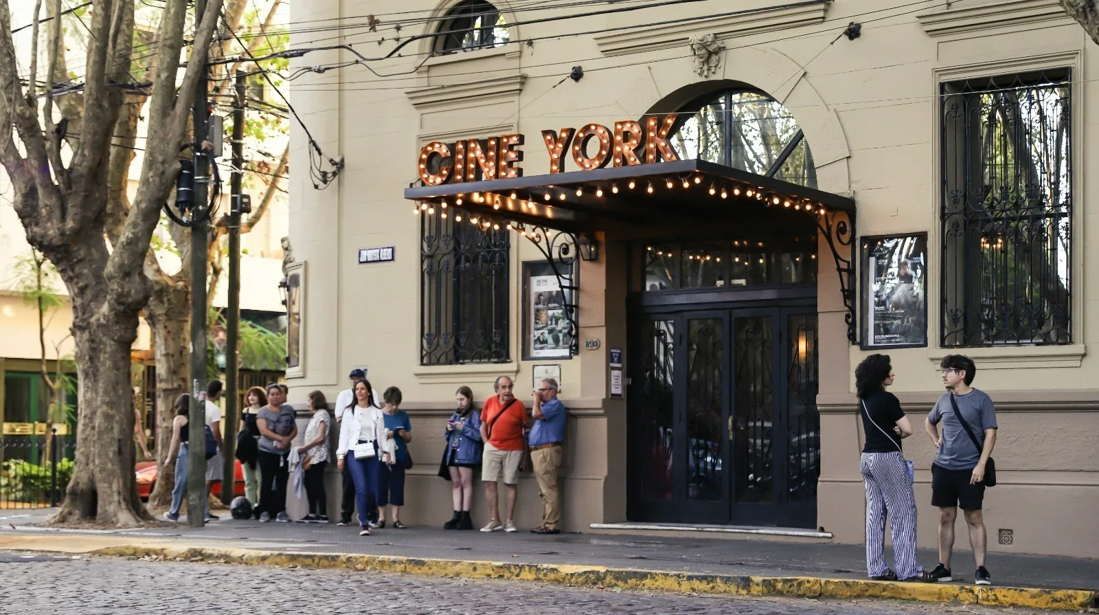 Cine York (2)