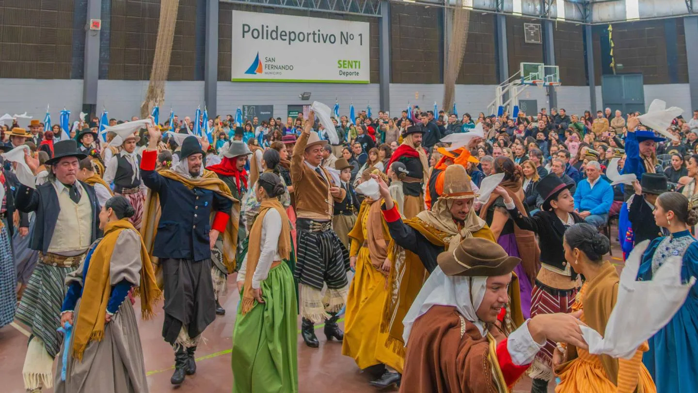 acto civico dia independencia 2026