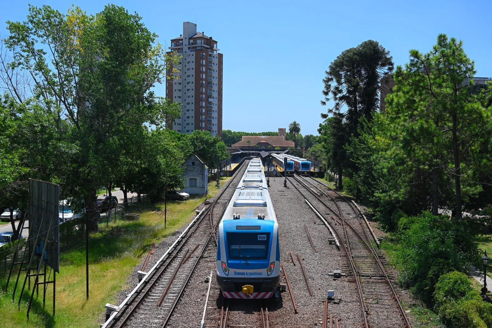 tren mitre