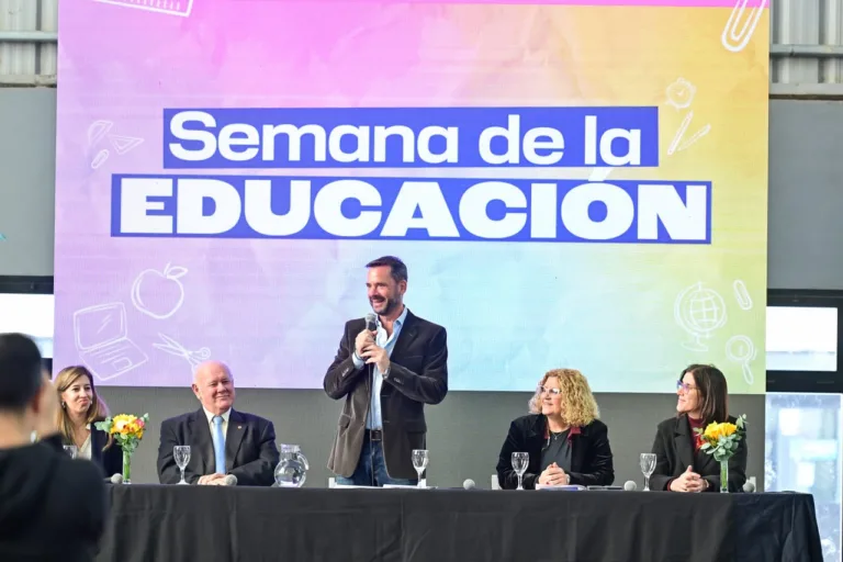 educacion escobar