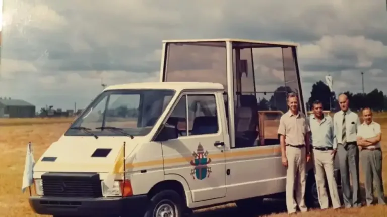 papa movil